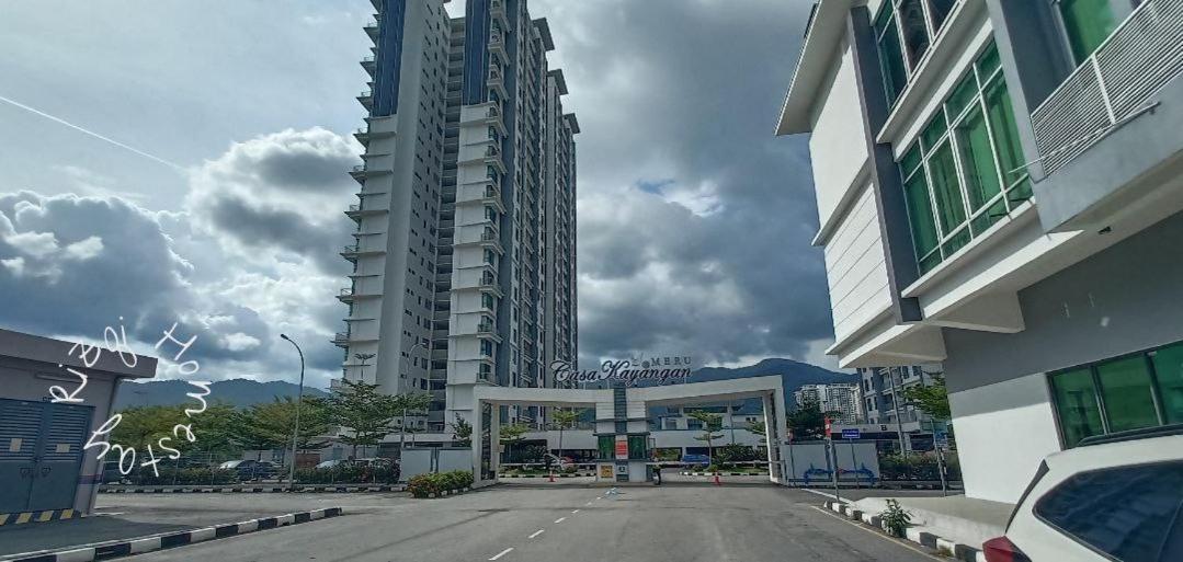 Rizqi Muslim Homestay Meru Casa Kayangan Ипох Екстериор снимка