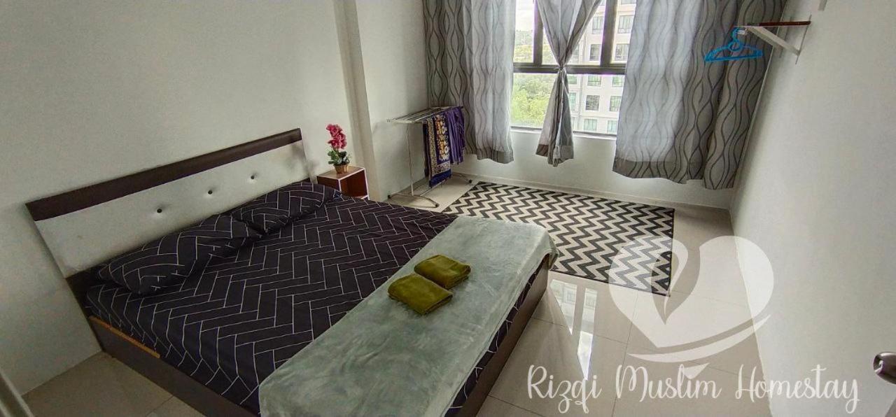 Rizqi Muslim Homestay Meru Casa Kayangan Ипох Екстериор снимка
