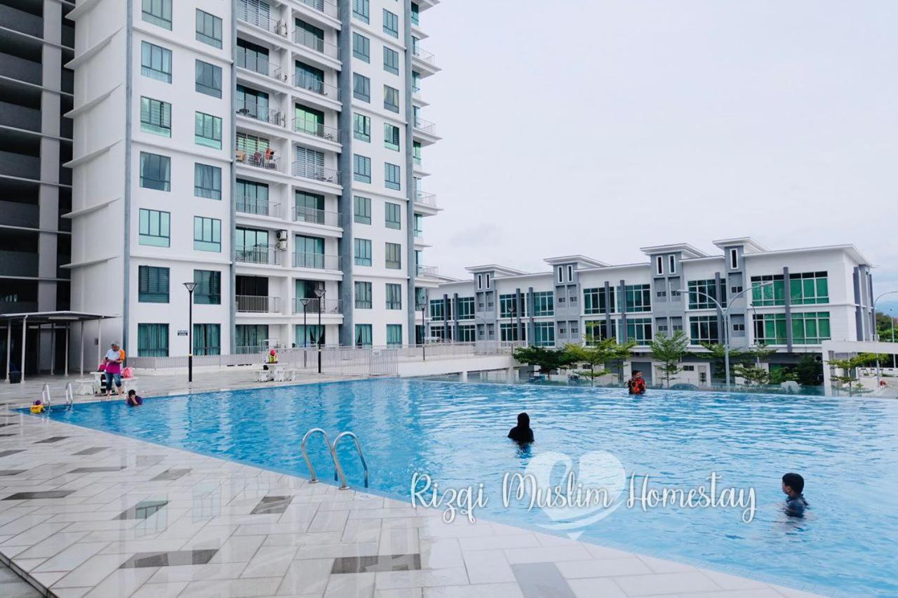 Rizqi Muslim Homestay Meru Casa Kayangan Ипох Екстериор снимка