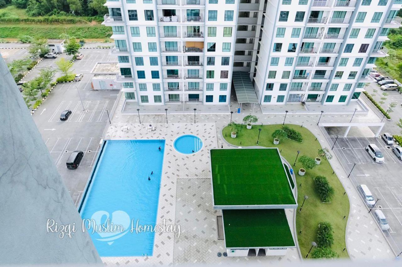 Rizqi Muslim Homestay Meru Casa Kayangan Ипох Екстериор снимка